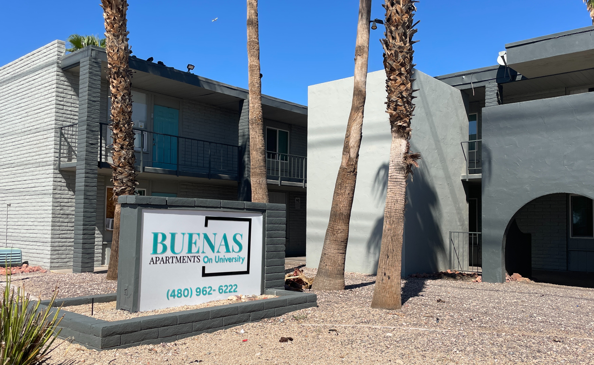 the buenas riverview apartments