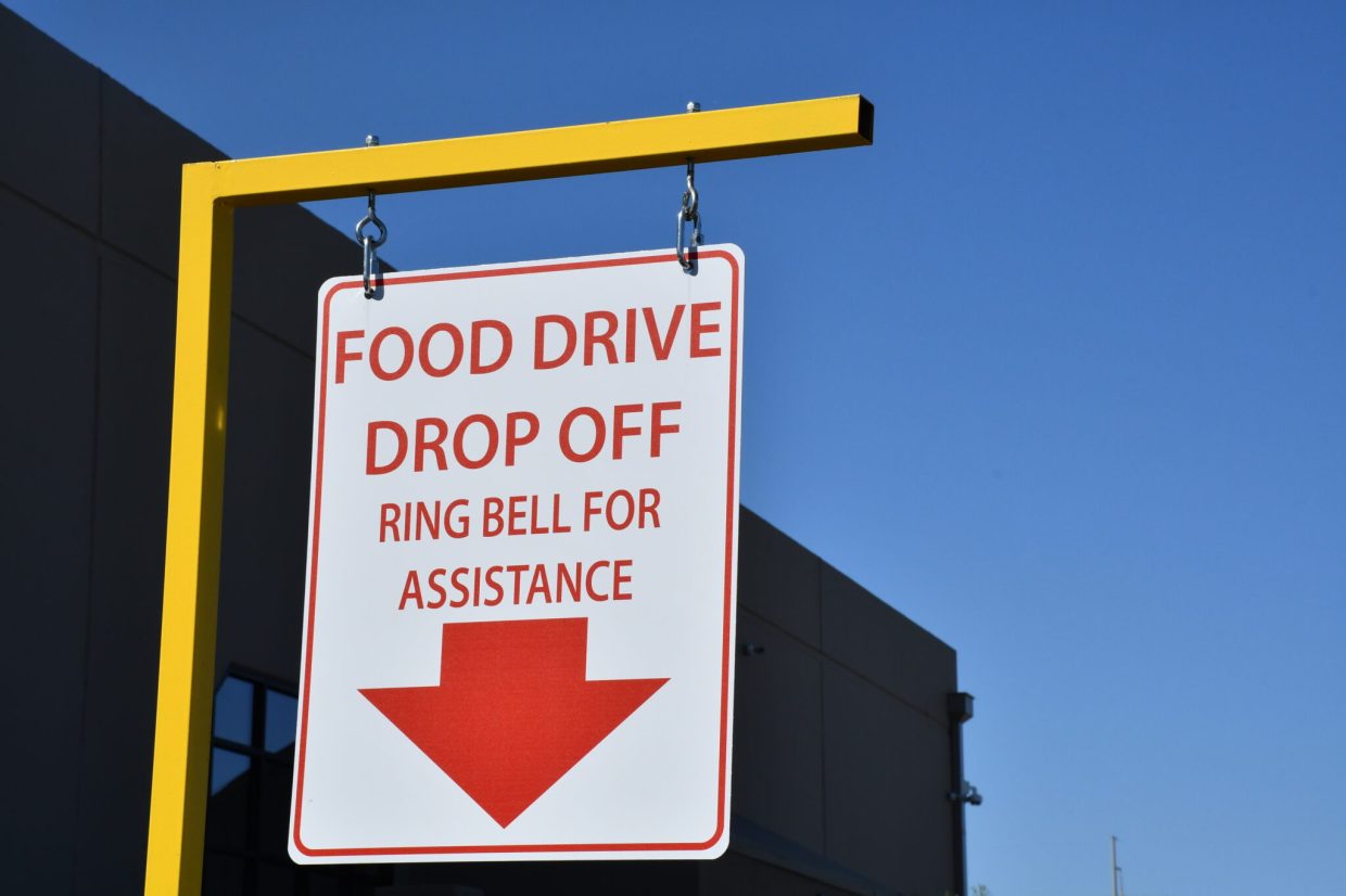 Arizona food banks scramble after Trump deeply cuts food aid