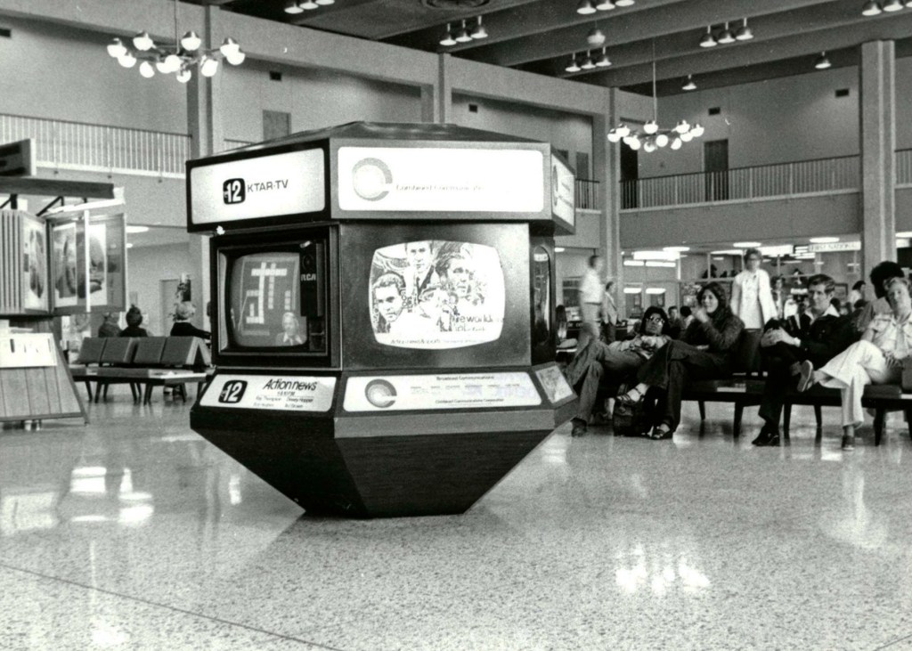 A giant television inside Phoenix Sky Harbor Airport in the 1970s.