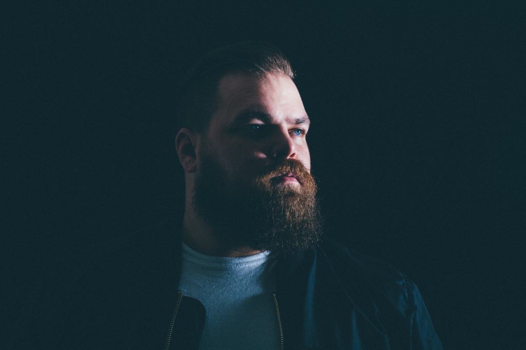 Com Truise (DJ Set)