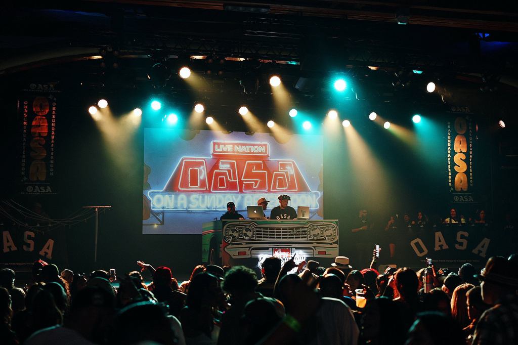 On A Sunday Afternoon (21+)