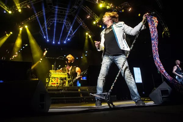 Journey and Def Leppard Are Coming to Phoenix