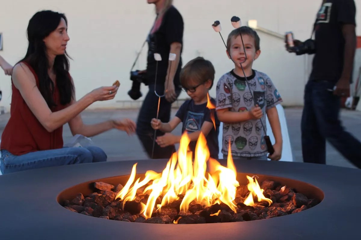 Tipsy Yoga, Baller-Style S’mores, and Free Pizza for the High School Set This Week in Metro Phoenix