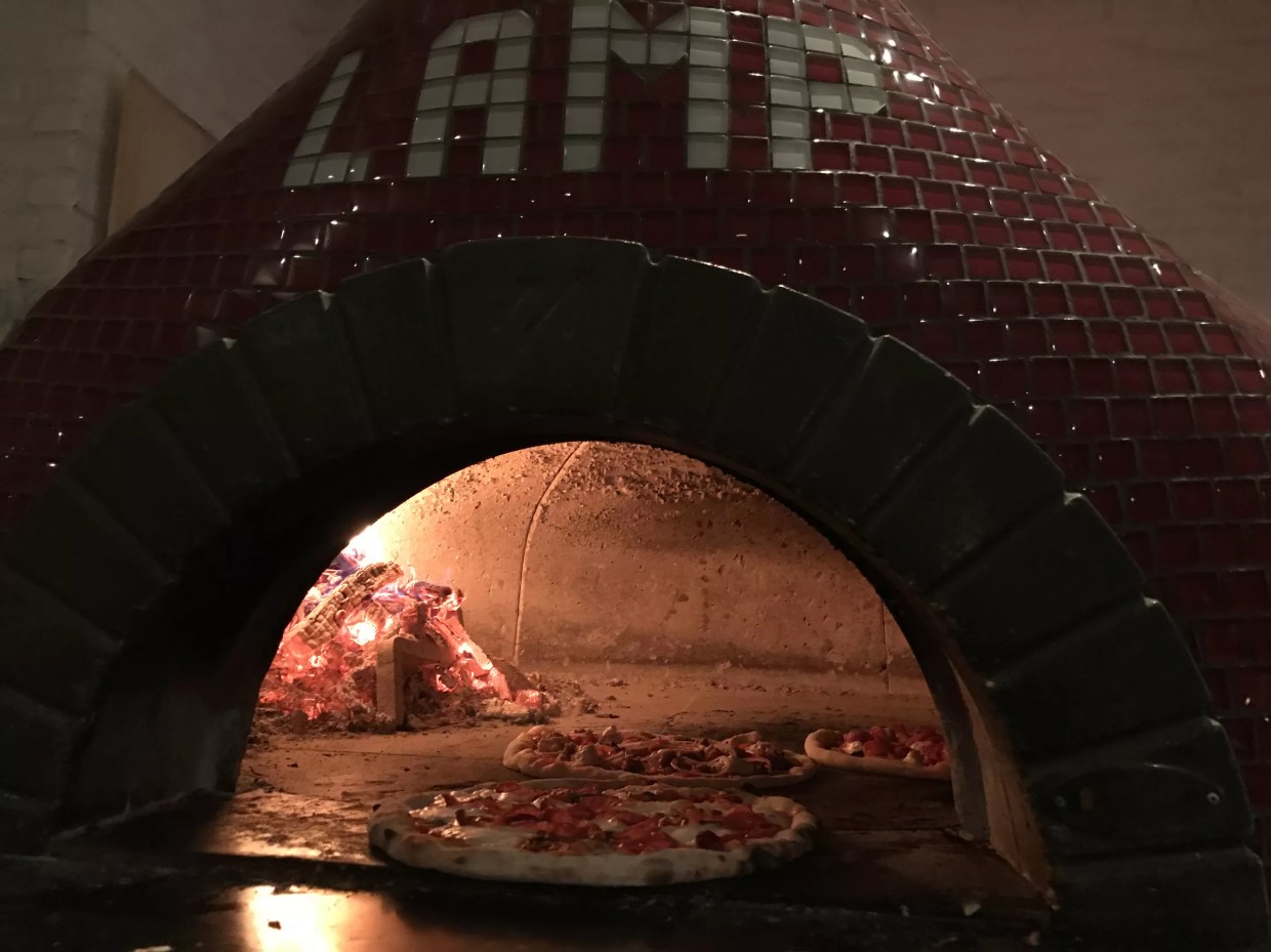 Scottsdale’s LAMP Wood Oven Pizzeria: The Full Italian Experience