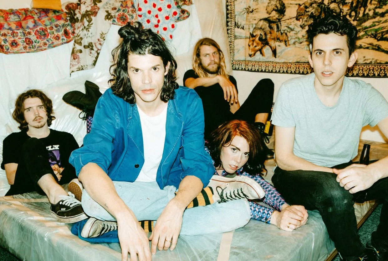 How Grouplove Is Handling the ‘Big Mess’ of Parenthood, Touring, and Vocal Chord Injuries