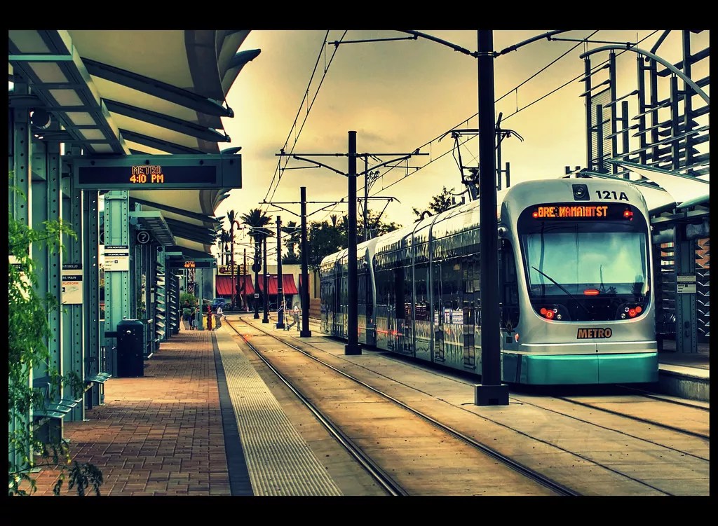 Phoenix Will Add Homeless Outreach to Light Rail