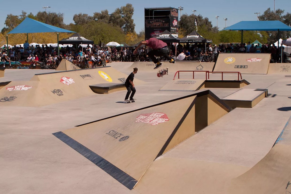 Everything You Need to Know About the 2017 PHXAM Skateboard Contest