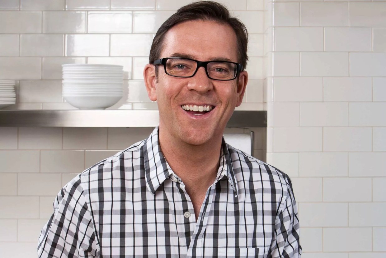 Meet <i>Chopped</i> Host Ted Allen at the Maricopa County Home and Garden Show This Weekend