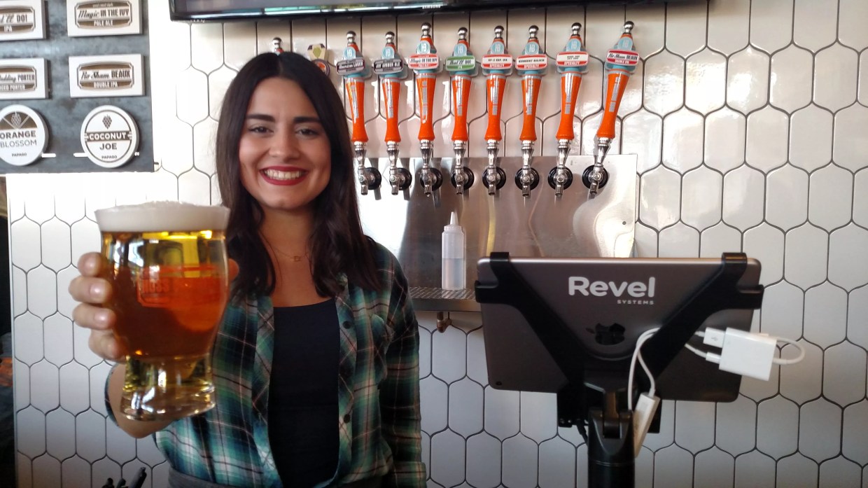 Huss Brewing Company Opens New Location in Uptown Plaza