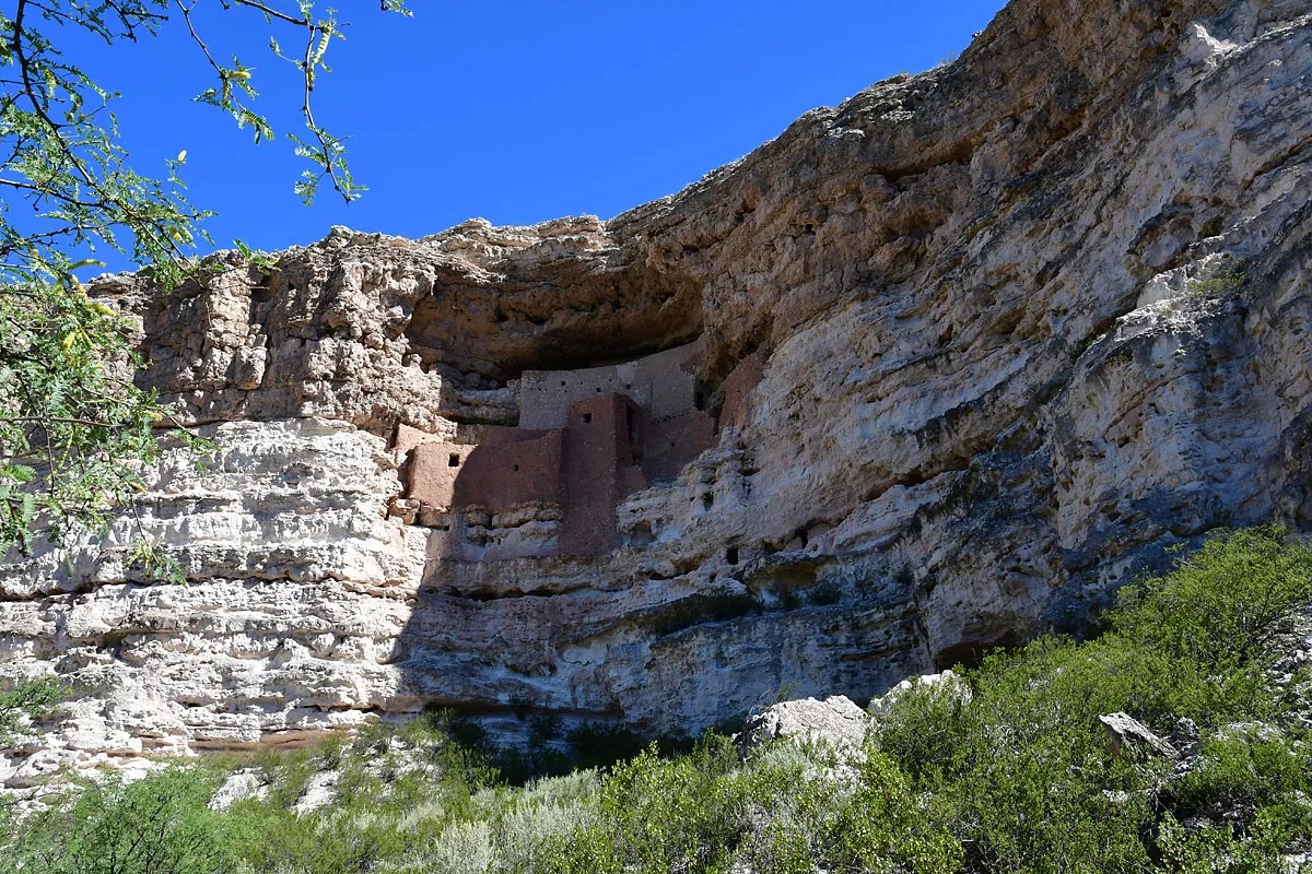 native american cliff dwellings in arizona
