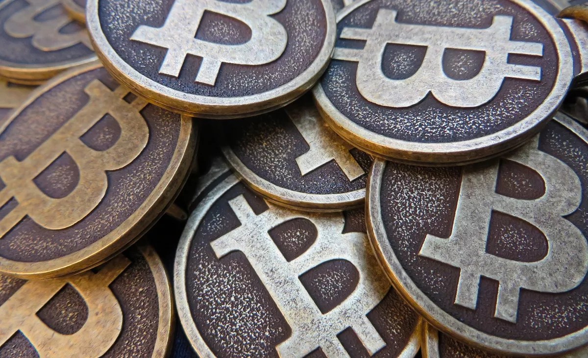 What’s Really Behind the Feds’ Raid  of Bitcoin Trader Morpheus Titania’s Home?