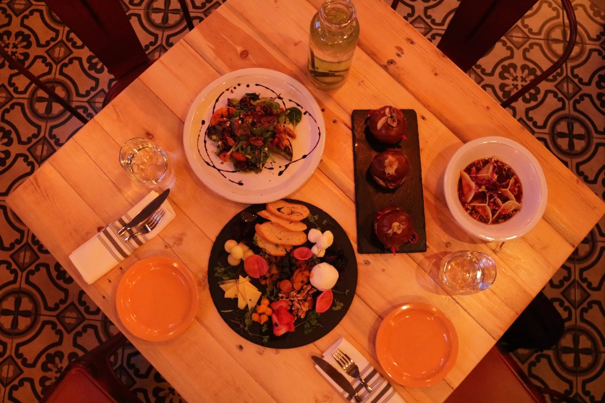 El Panzon y Frida in Old Town Scottsdale Offers Surprisingly Good Late-Night Eats