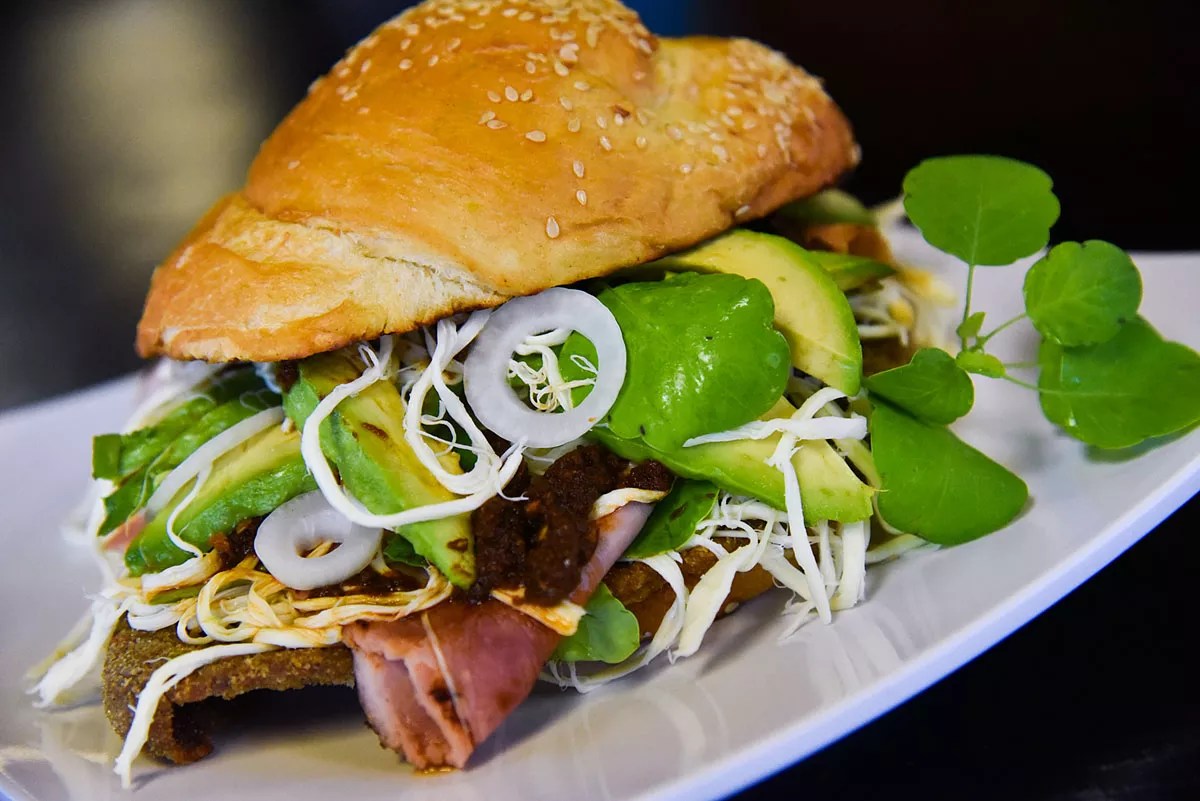Cemita Sandwiches and a Memorable Mole at La Poblanita Mexican Grill in West Phoenix