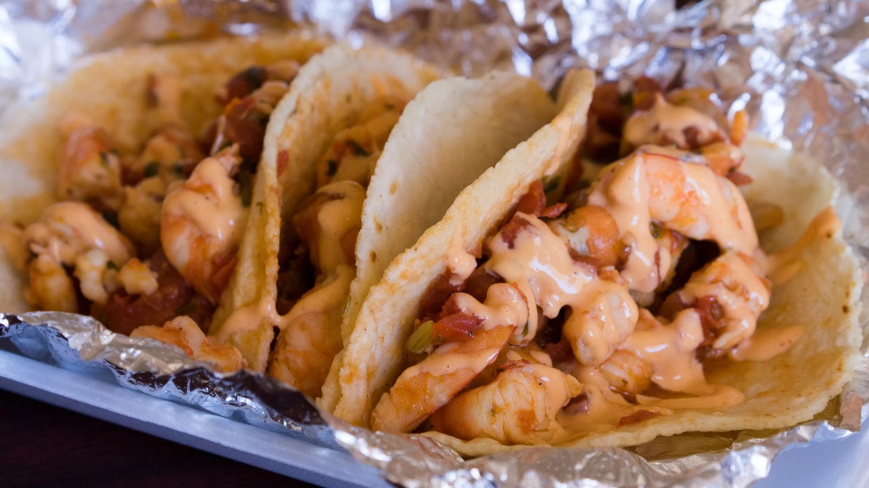 Taco Summer: Saucy Shrimp Tacos, Mexican Sushi, and Fresh Churros on Bethany Home Road
