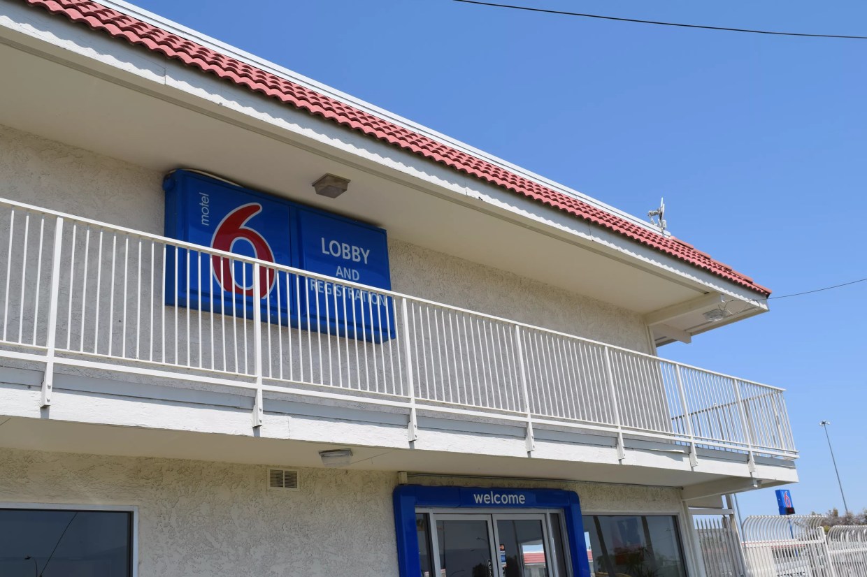 Motel 6 and ICE: What You Need to Know (With Spanish Translation)