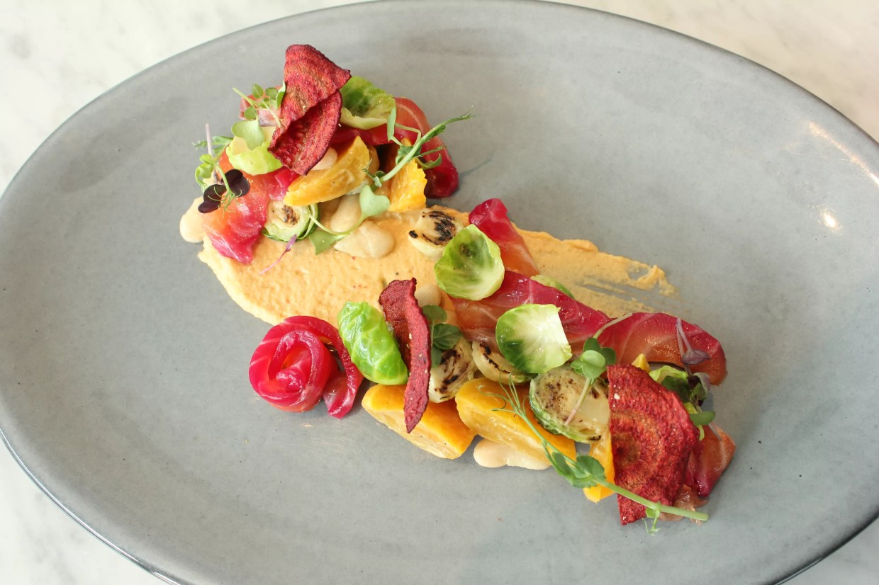 Eating Happily With Your Eyes at Hearth ’61