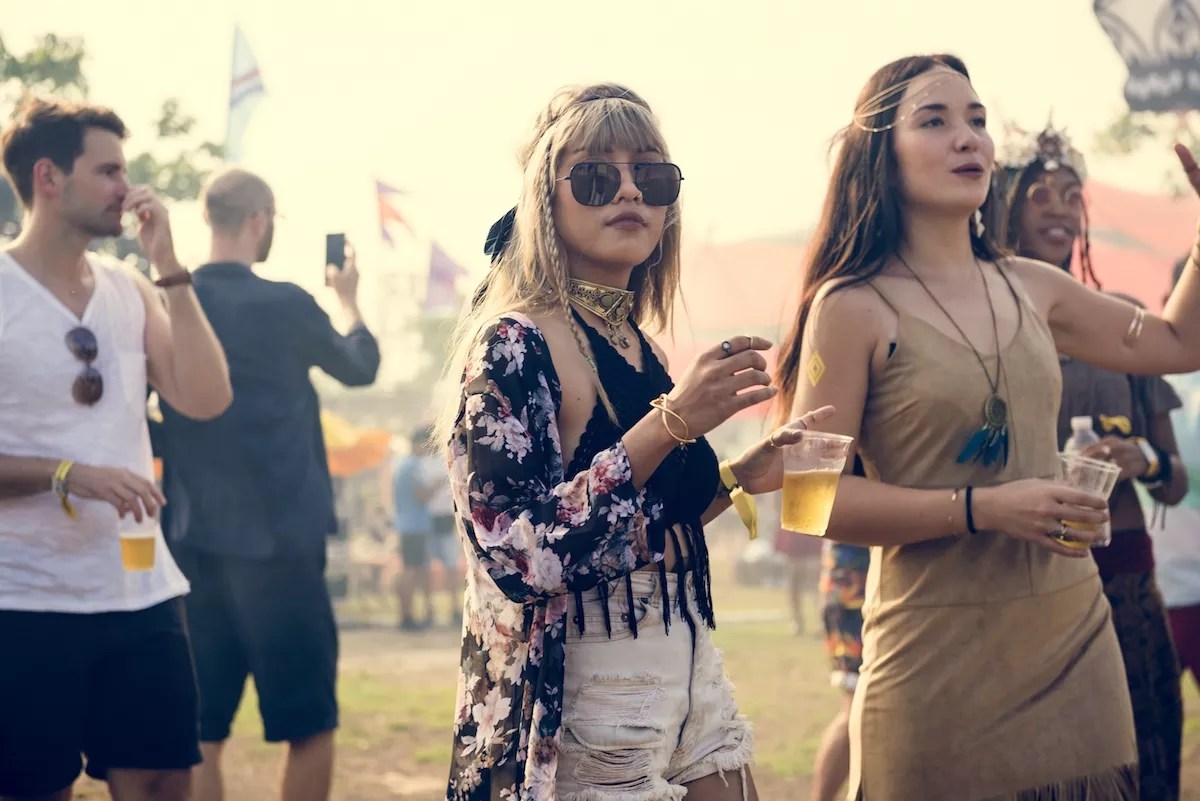 10 Essential Etiquette Tips for Music Festivals