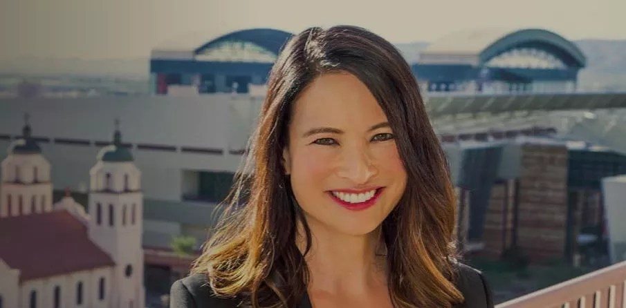 Not Following the Money: J-School Job Will Be Big Pay Cut for <i>Republic</i> Publisher