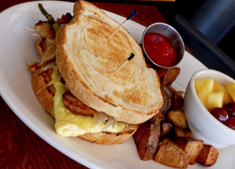 5 Metro Phoenix Dishes to Cure Your New Year’s Day Hangover