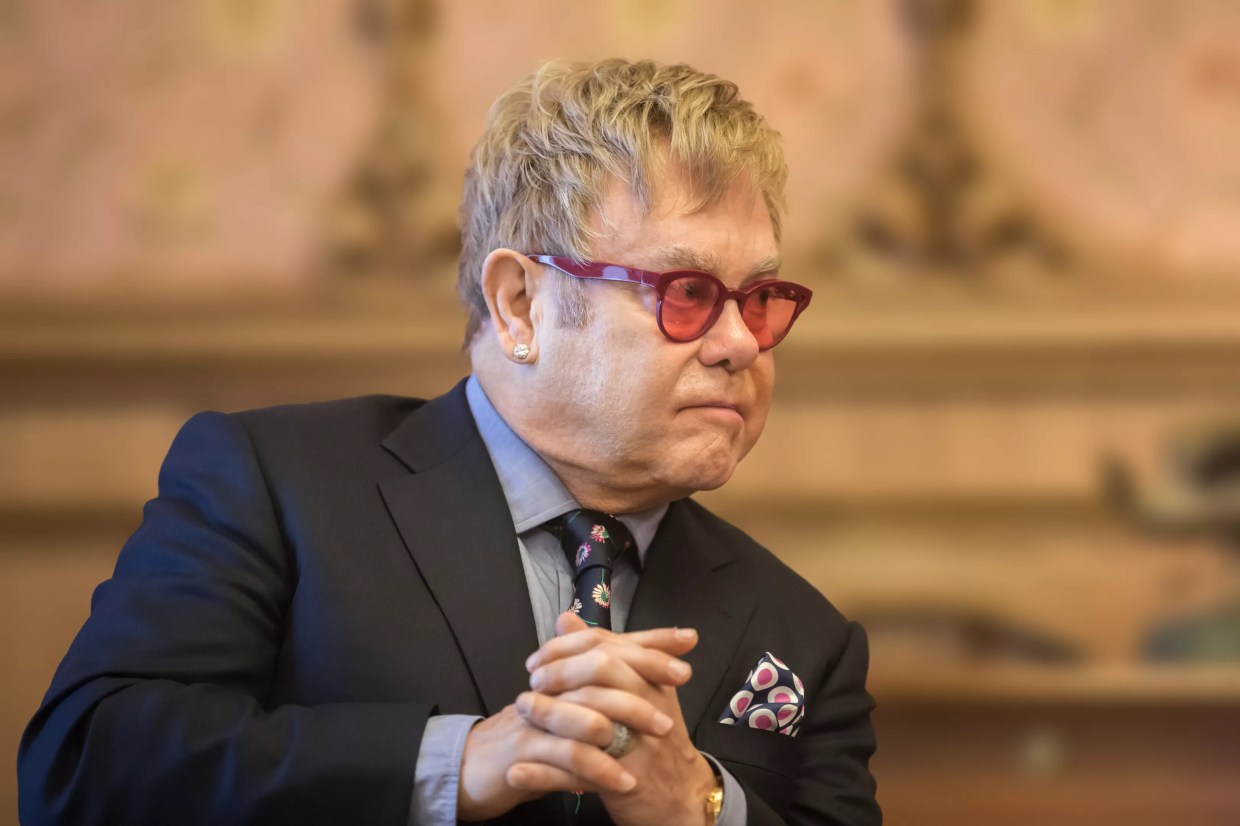 Elton John Will Say Farewell to Arizona in 2019