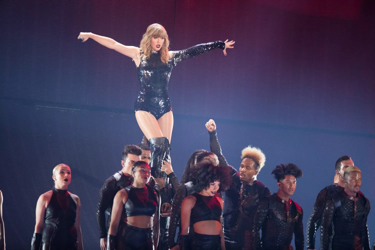 Phoenix’s Best Weekend Concerts: Taylor Swift, ATLiens, Vance Joy