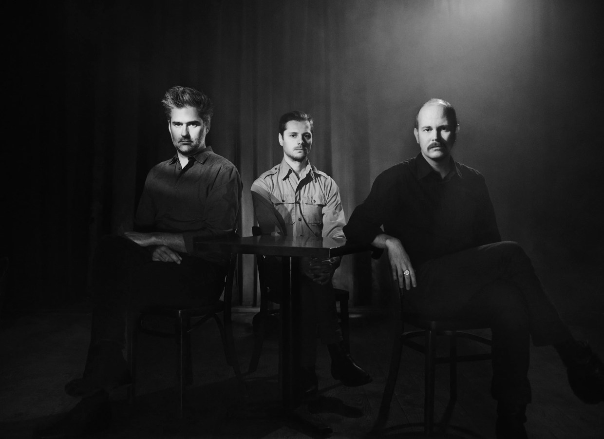 The Slow-Burning Mood Music of Timber Timbre