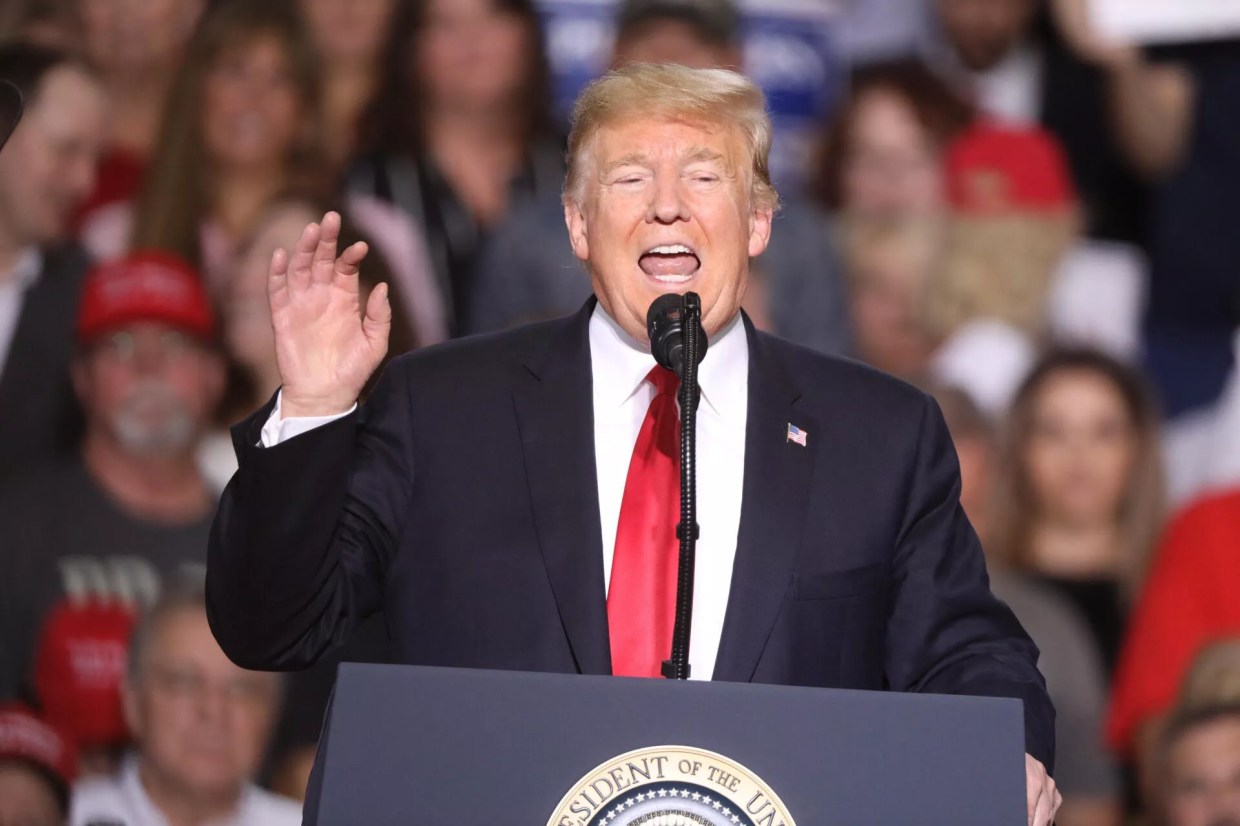 Trump in Arizona: President’s Remarks Underscore Pressure on GOP in November