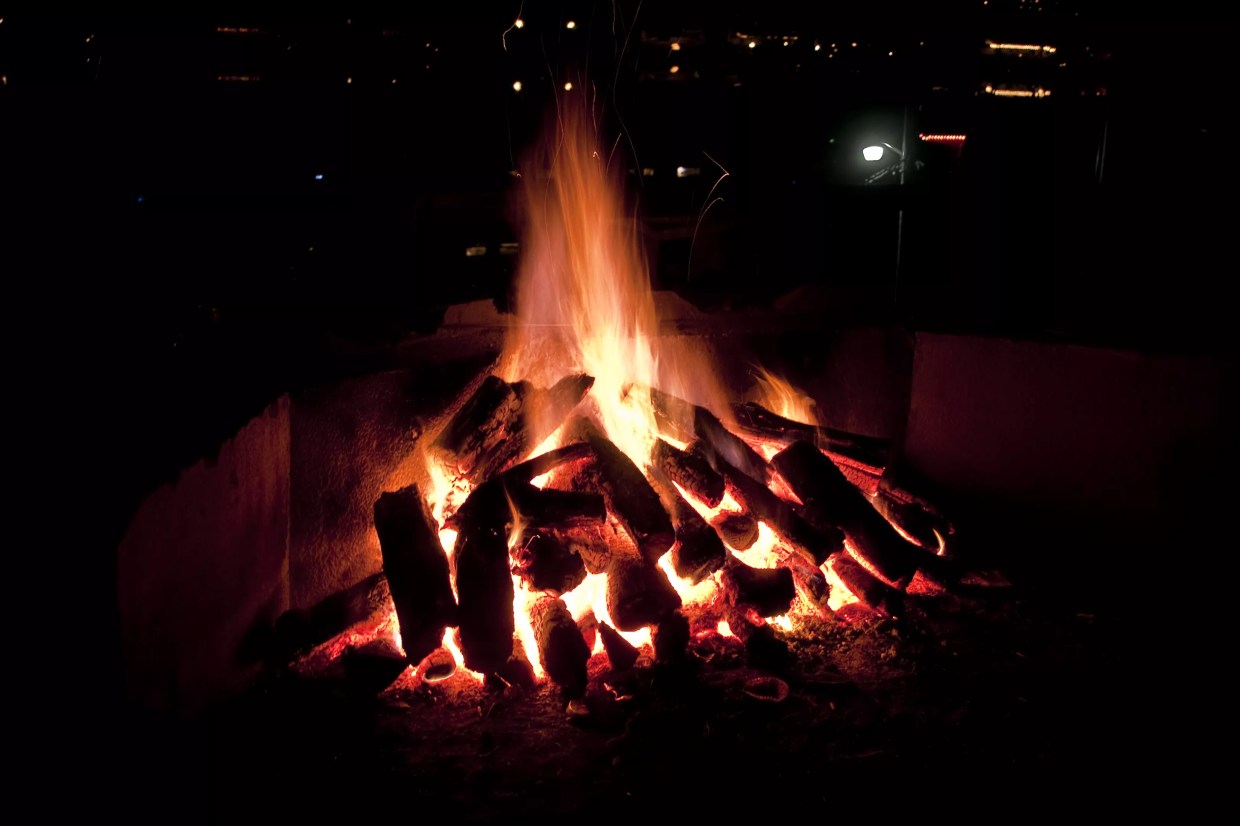 Hold Your Fire! No-Burn Days In Effect Over New Year’s Holiday