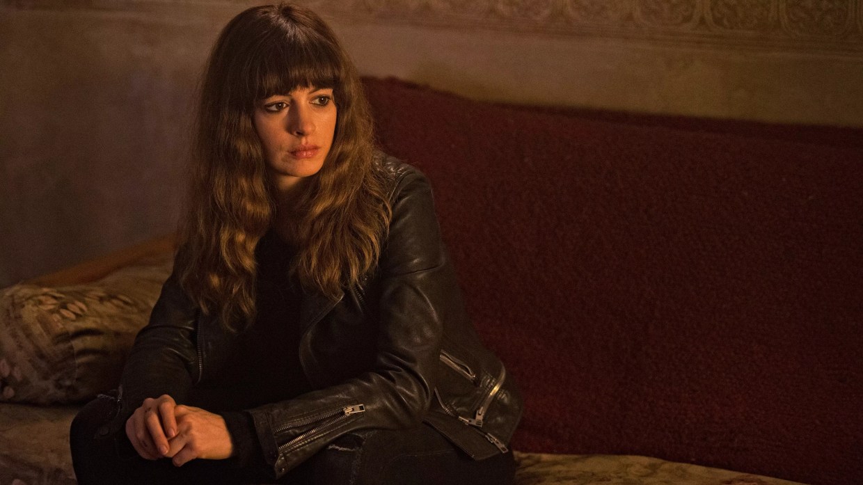 Nacho Vigalondo on Balancing Human Life and Kaiju Rampages in <i>Colossal</i>