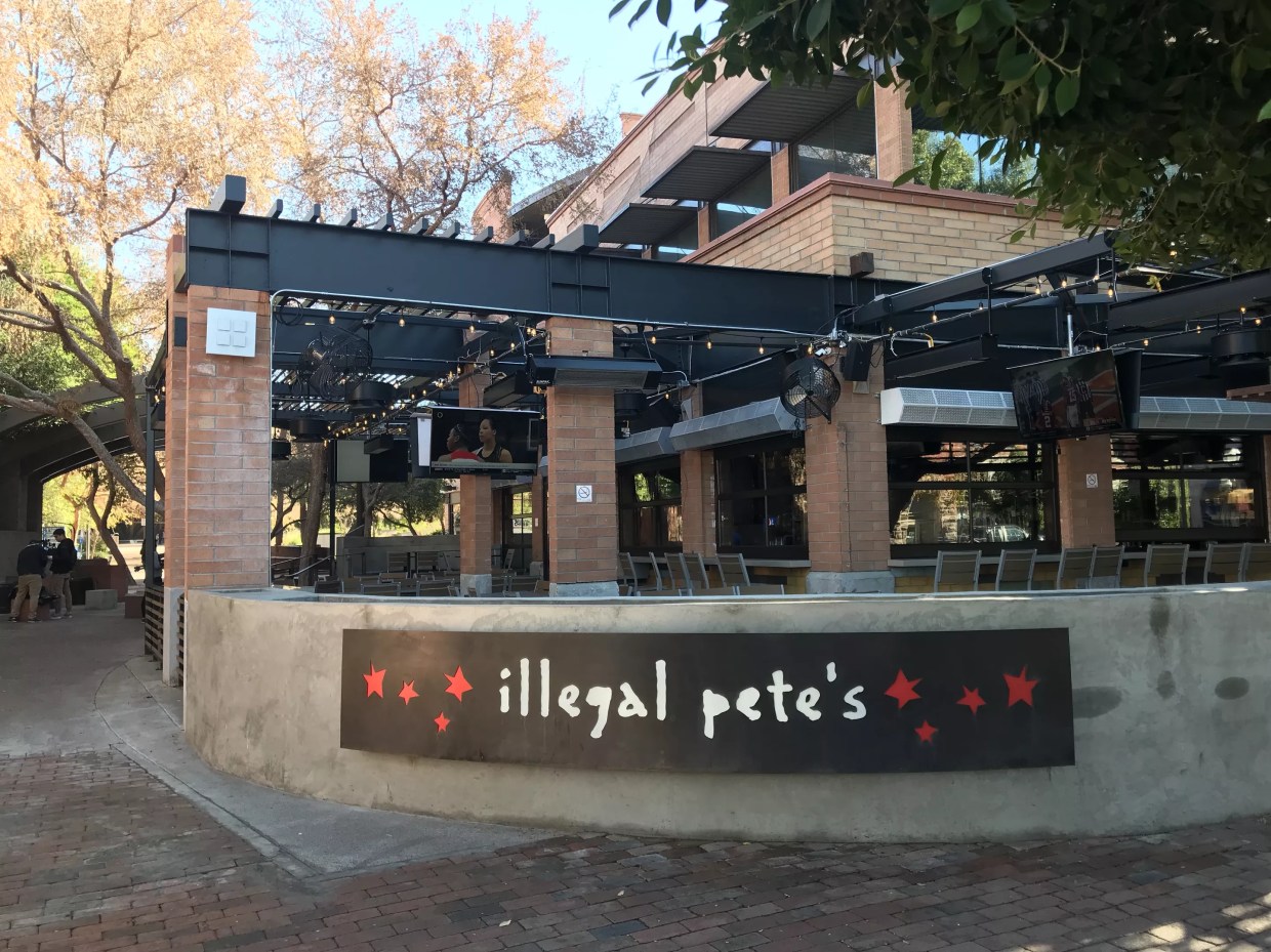 Illegal Pete’s closes on Mill Avenue days before ASU fall semester
