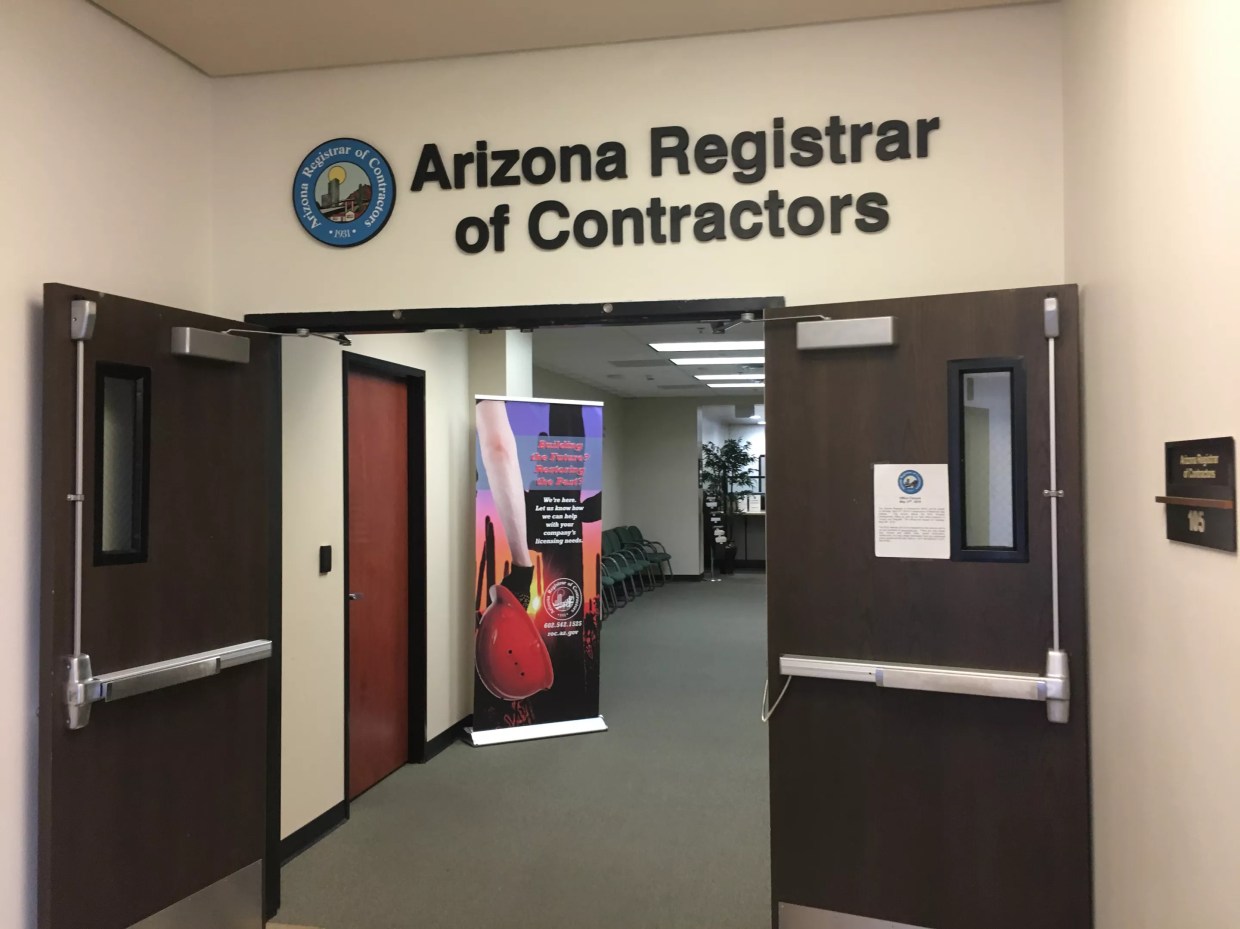 Investigation into Ducey Appointee Languishes in Bill Montgomery’s Office
