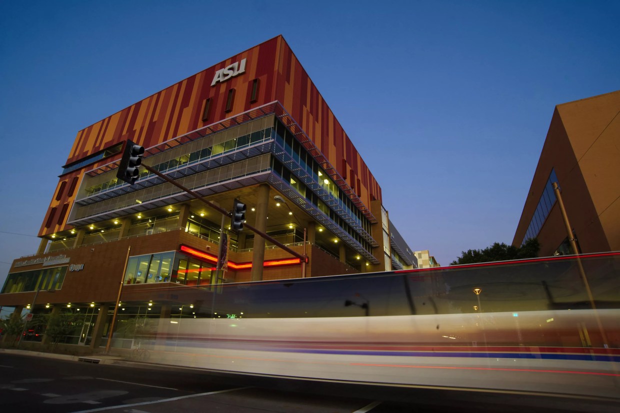 ASU Criticized for Reprimanding J-School Student for Tweet About Immigrant Father