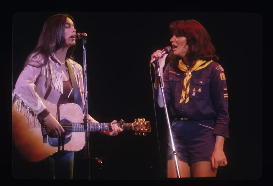 The Sweetest Gift: Linda Ronstadt Owes Us Nothing