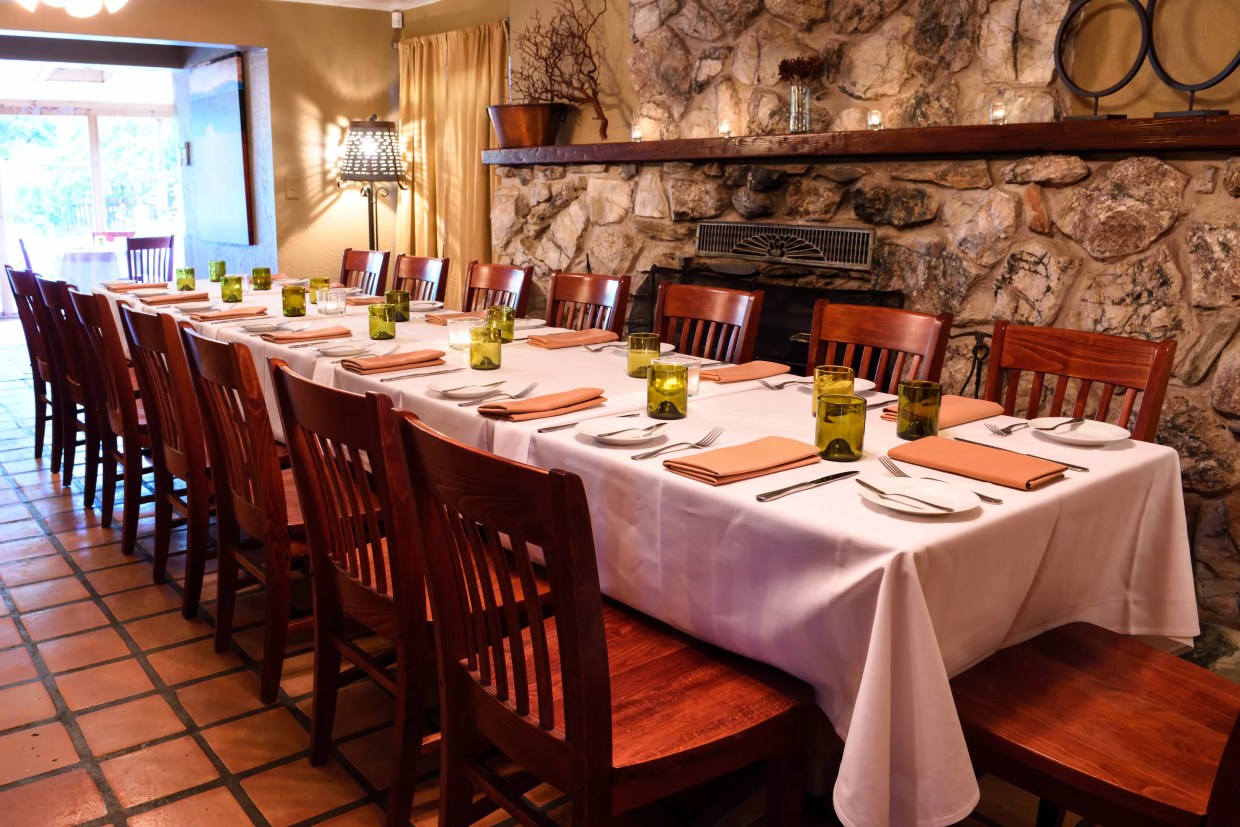 25 Phoenix restaurants with private dining areas
