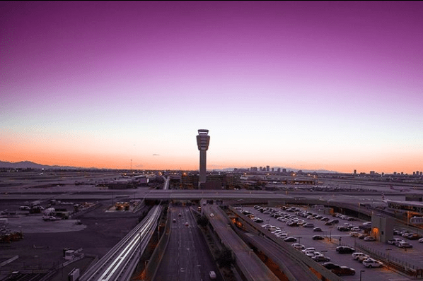 Phoenix Delayed Notifying Airport Workers That Co-Workers Got COVID-19