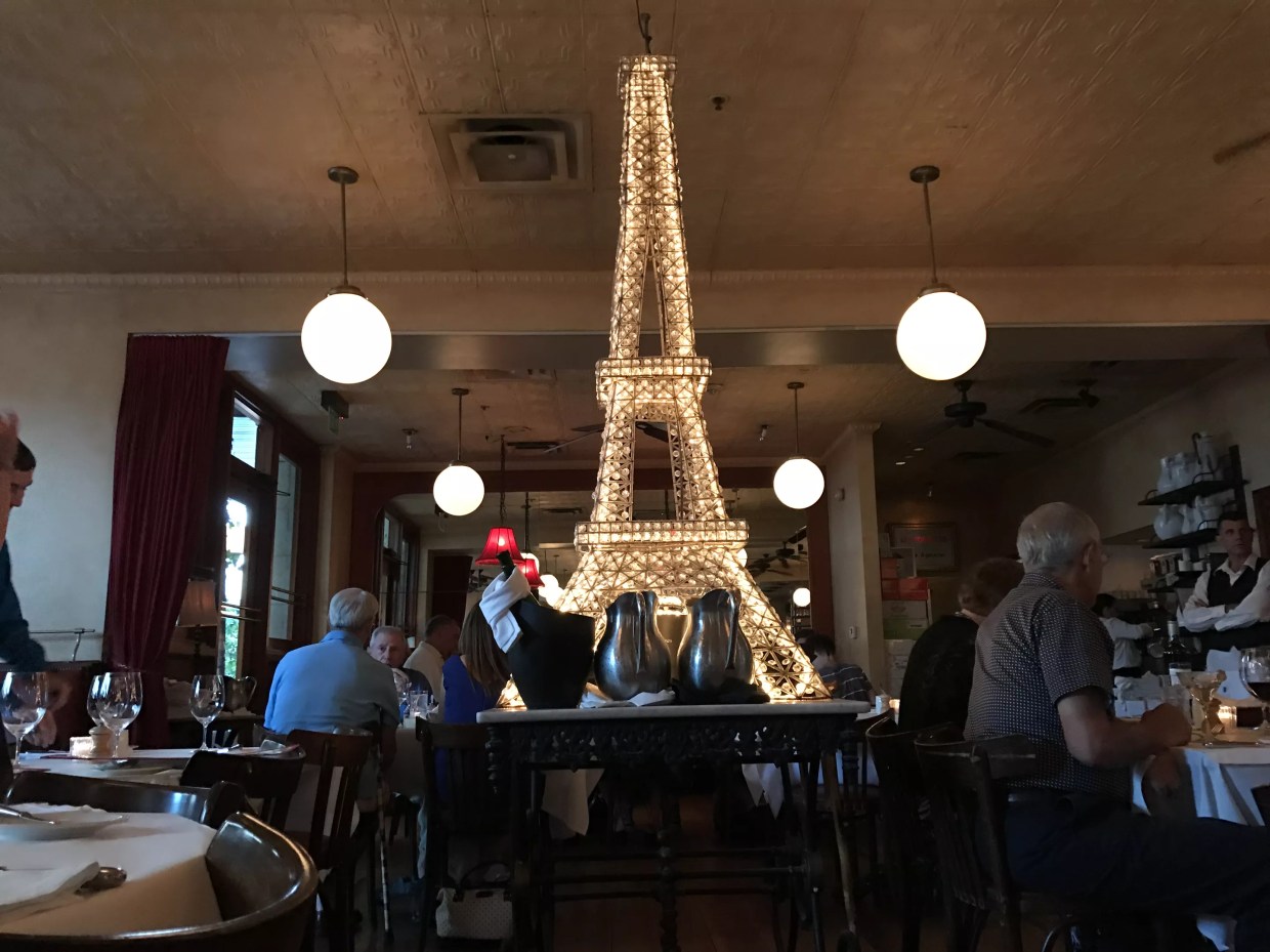 The 12 Songs of Arizona Christmas: Three French Hens