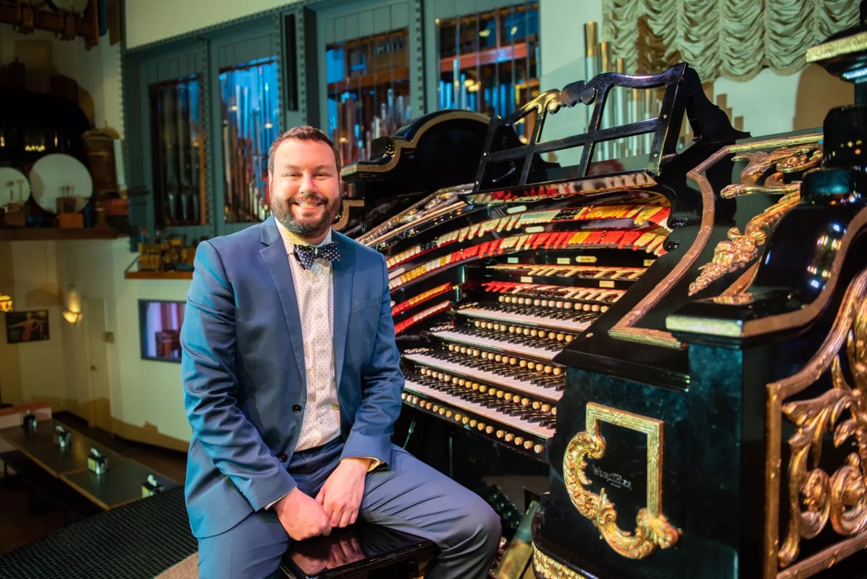Not in Kansas Anymore: Brett Valliant Is Organ Stop’s New Keyboard Guy