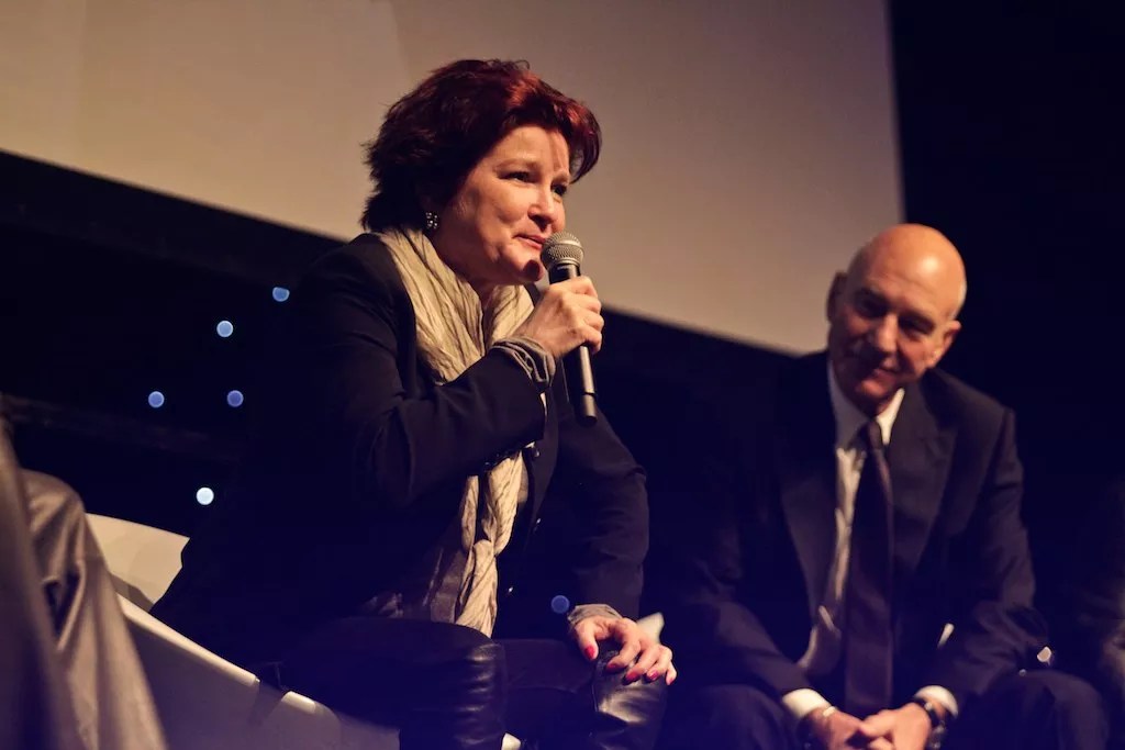 <i>Star Trek: Voyager</i>‘s Kate Mulgrew Is Coming to Phoenix Fan Fusion 2020