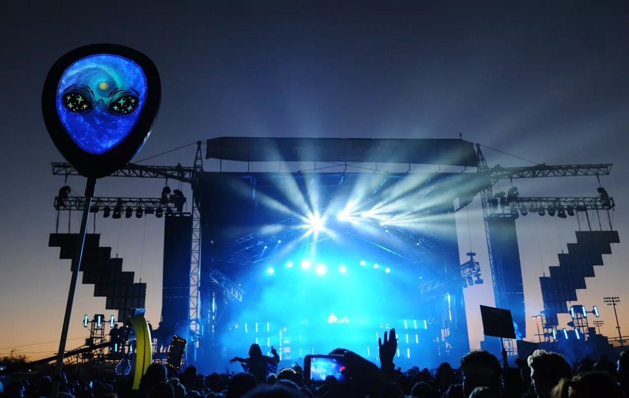 Updated: Phoenix Lights 2020 Has Been Postponed Until the Fall