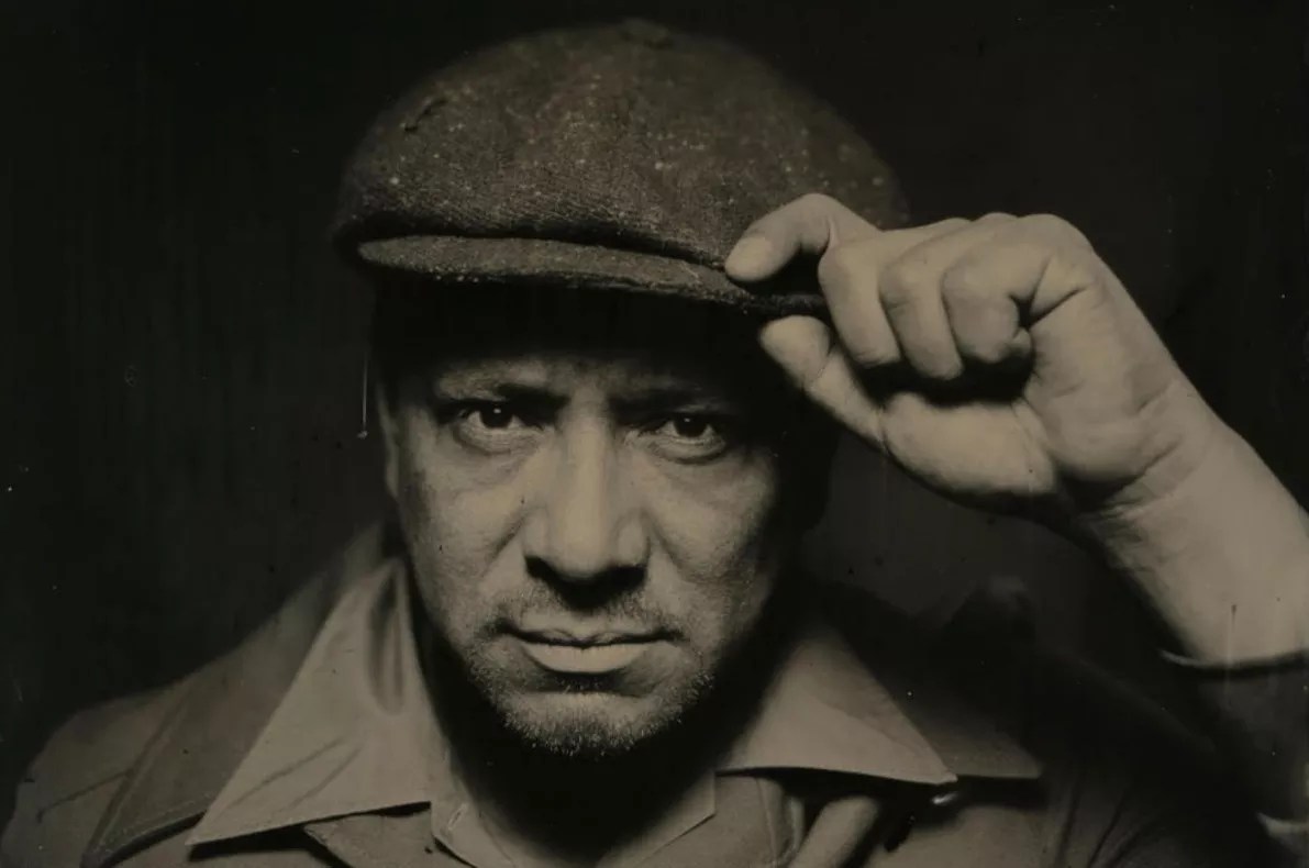 Tato Caraveo Delivers the Noise at The Lost Leaf