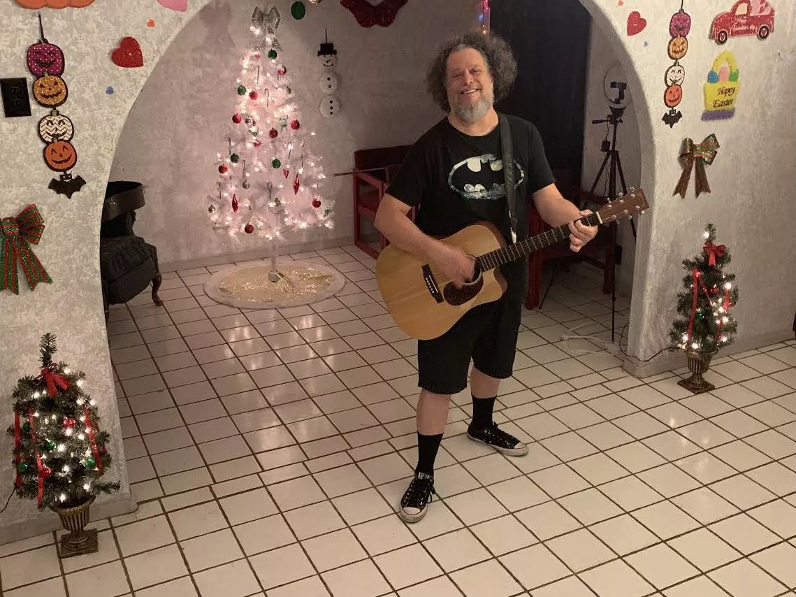 ‘Sinister Minister’ Paisley Yankolovich Livestreams Musical Church From His Kitchen