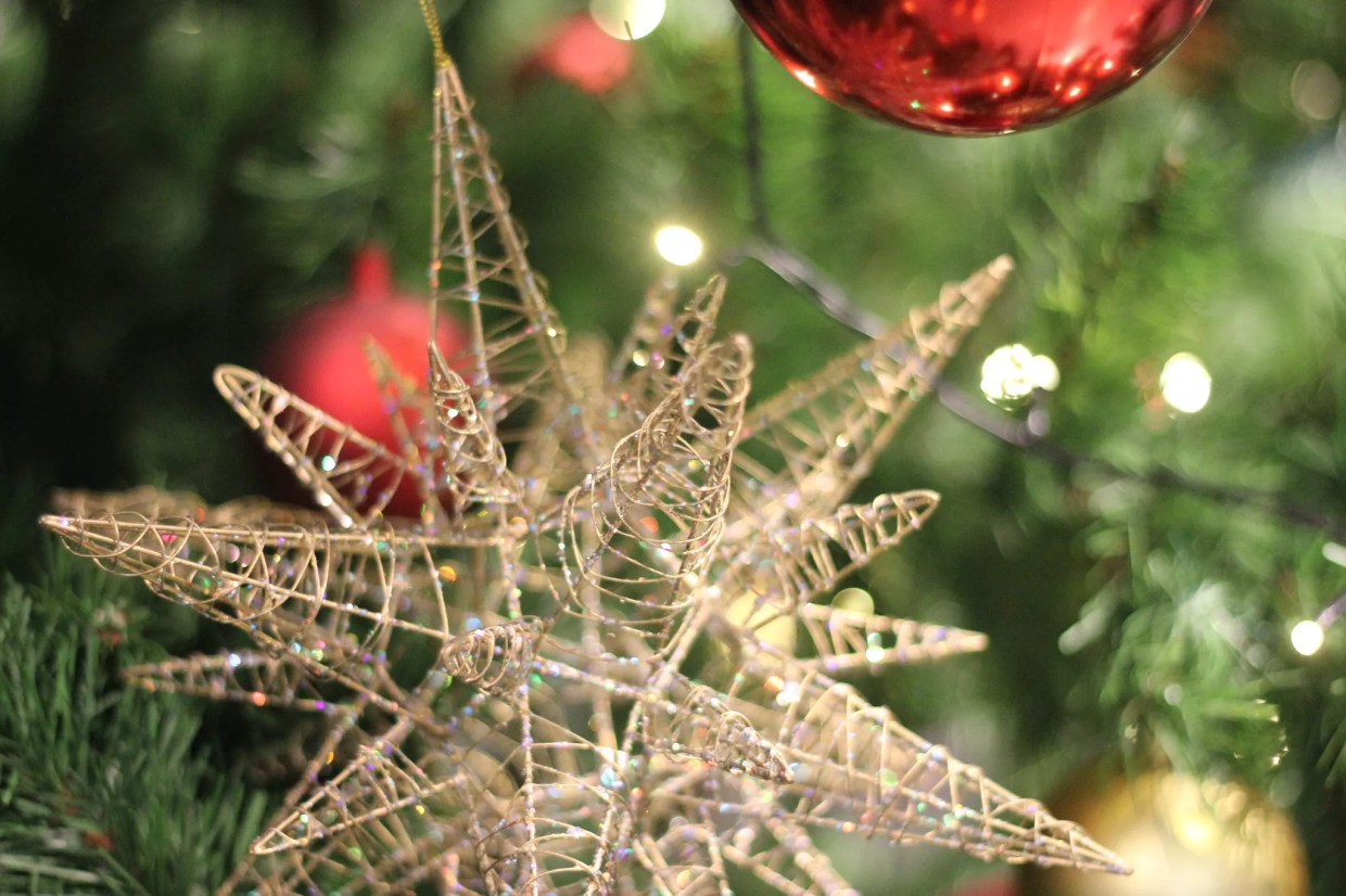 Metro Phoenix Concerts to Get You Into the Holiday Spirit