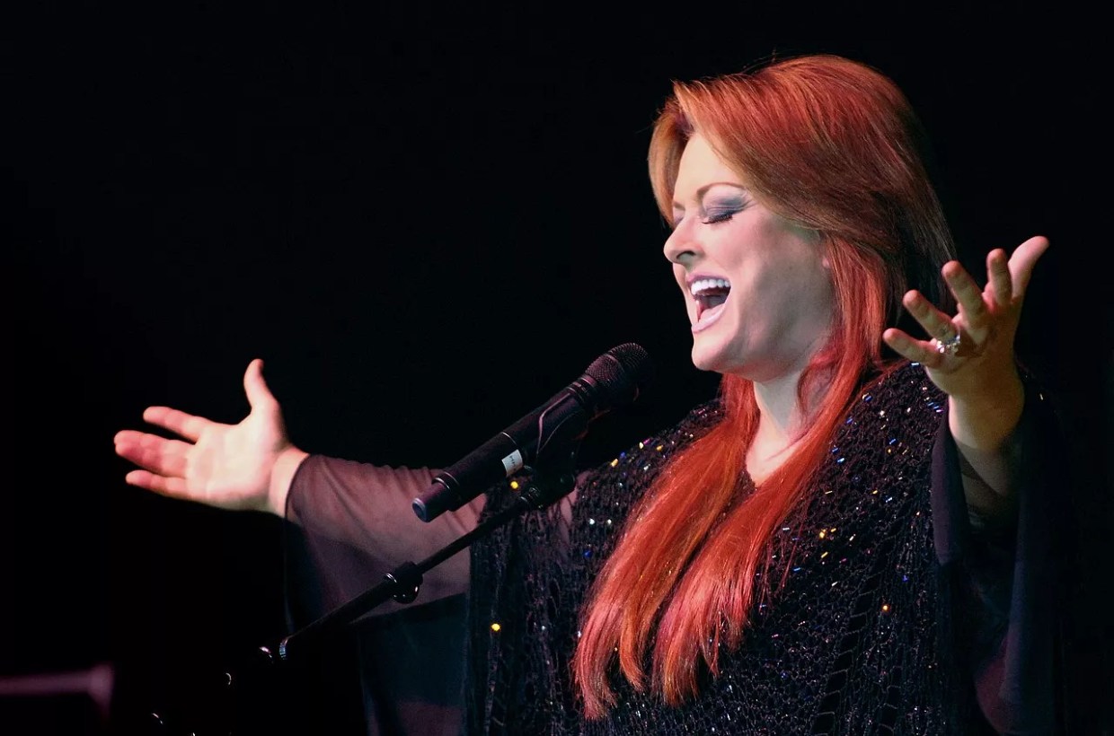 Wynonna Judd to play first 2 albums in full at October Phoenix concert