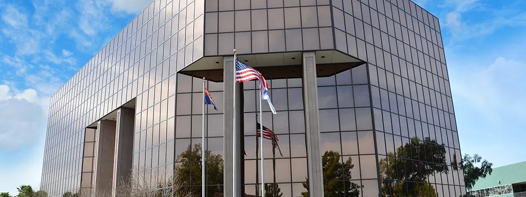 Nursing Students Sue Maricopa College District Over Vaccine Requirement