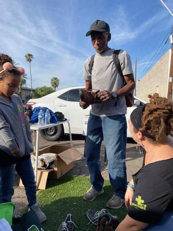 Pot Growers Dig into Food for the Homeless in Phoenix