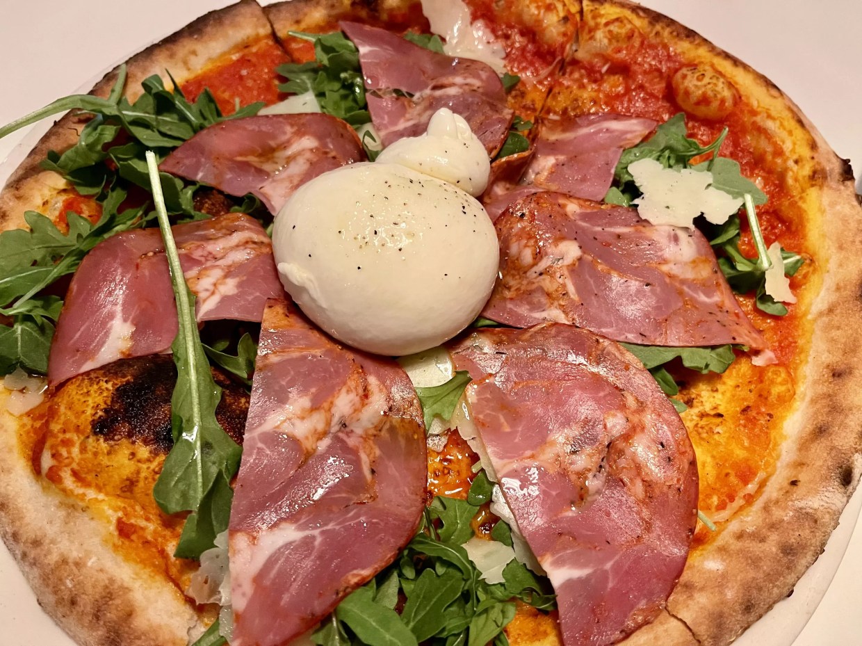 Where to eat and drink near Footprint Center in downtown Phoenix