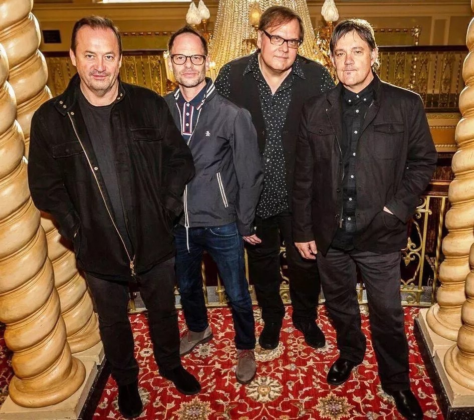 Why Gin Blossoms Frontman Robin Wilson Is Taking the Stage With The Smithereens in Tempe