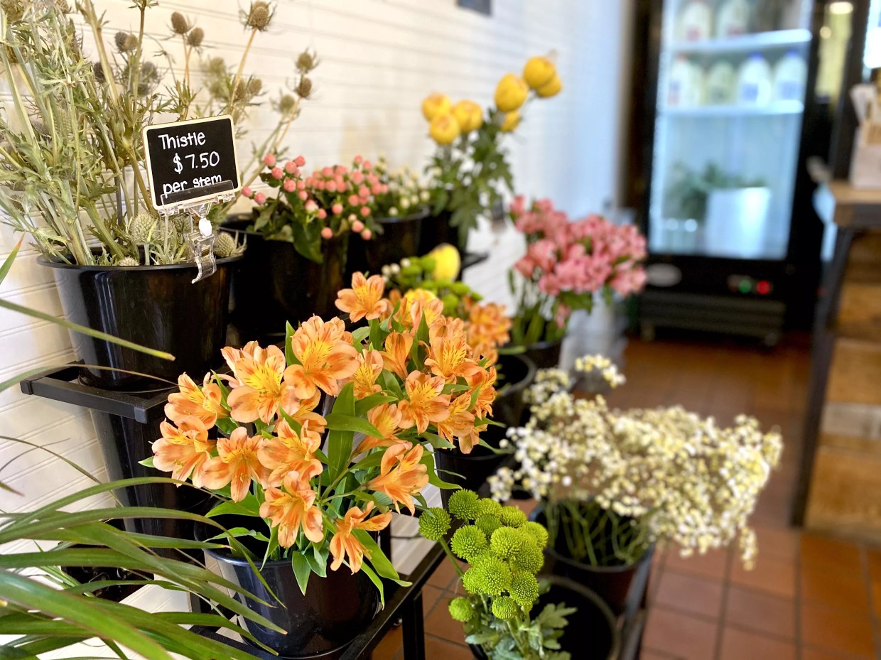 Surprise mom with fresh flowers at these 7 Phoenix restaurants and cafes