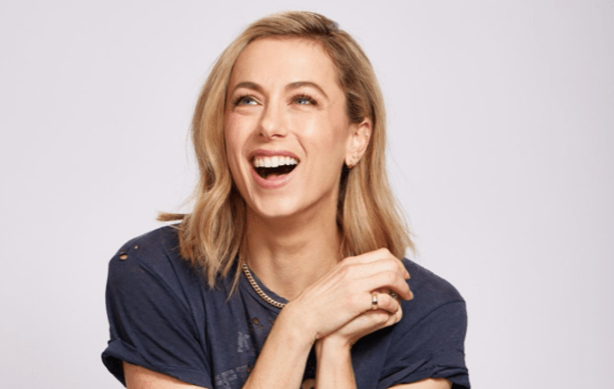 Comedian Iliza Shlesinger is never too busy for Phoenix