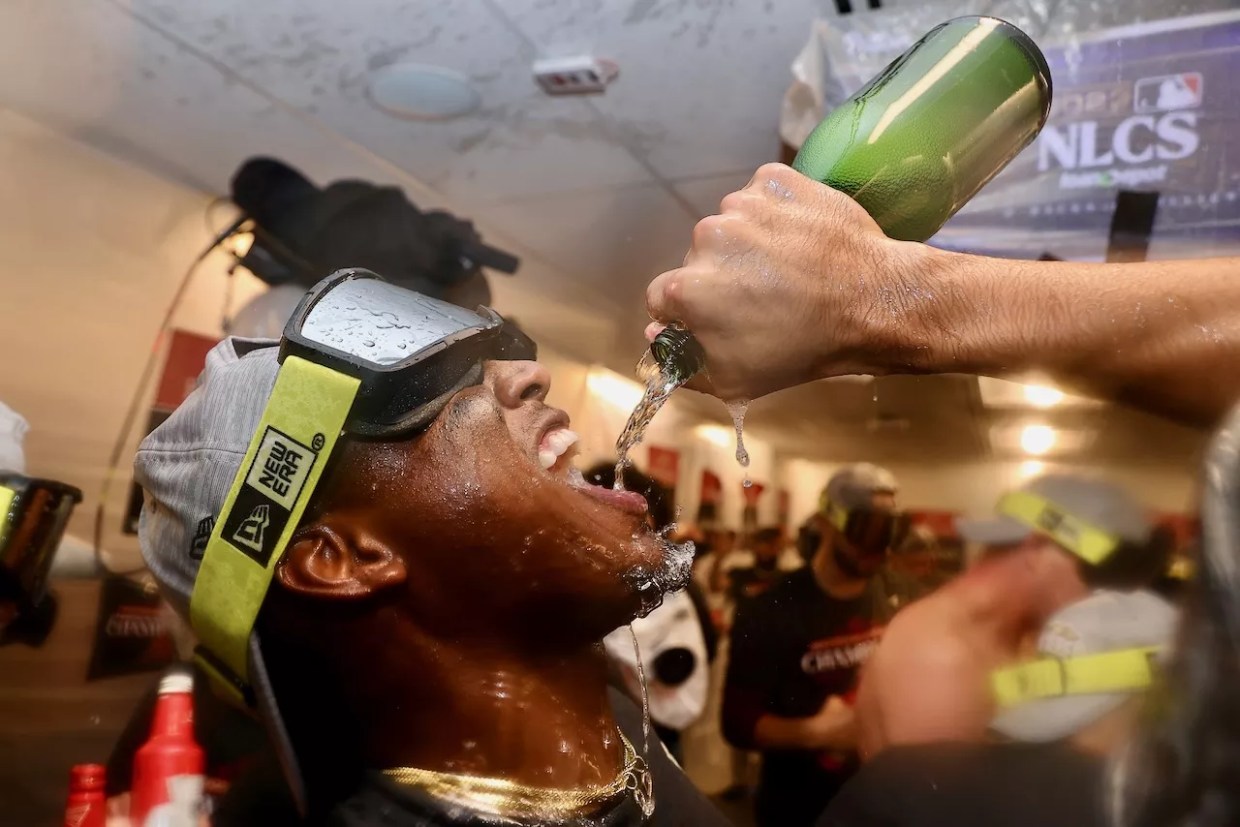 Phoenix Republican wants Democrat Hobbs to go bipartisan for booze